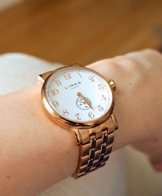 Links_Of_London_Gold_Watch2 1